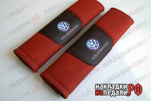 Накладки на ремни с перфорацией Volkswagen (красные)